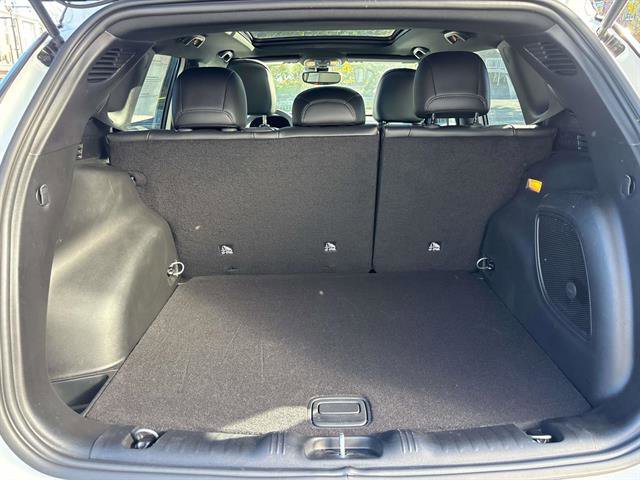 New 2025 Jeep Compass Limited w/ Sun & Sound Group image 3