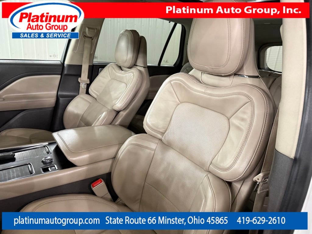 Used 2020 Lincoln Aviator Reserve w/ Equipment Group 202A AWD/4WD image 11