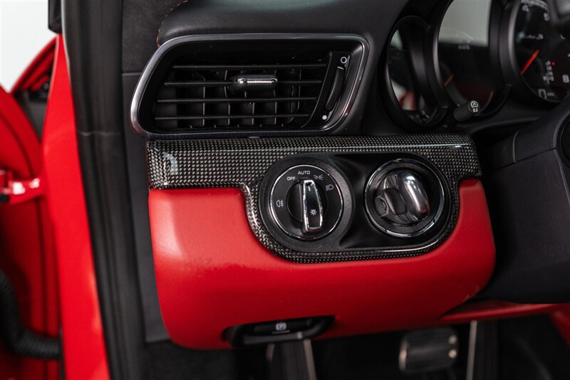 Used 2014 Porsche 911 Turbo S AWD/4WD image 86