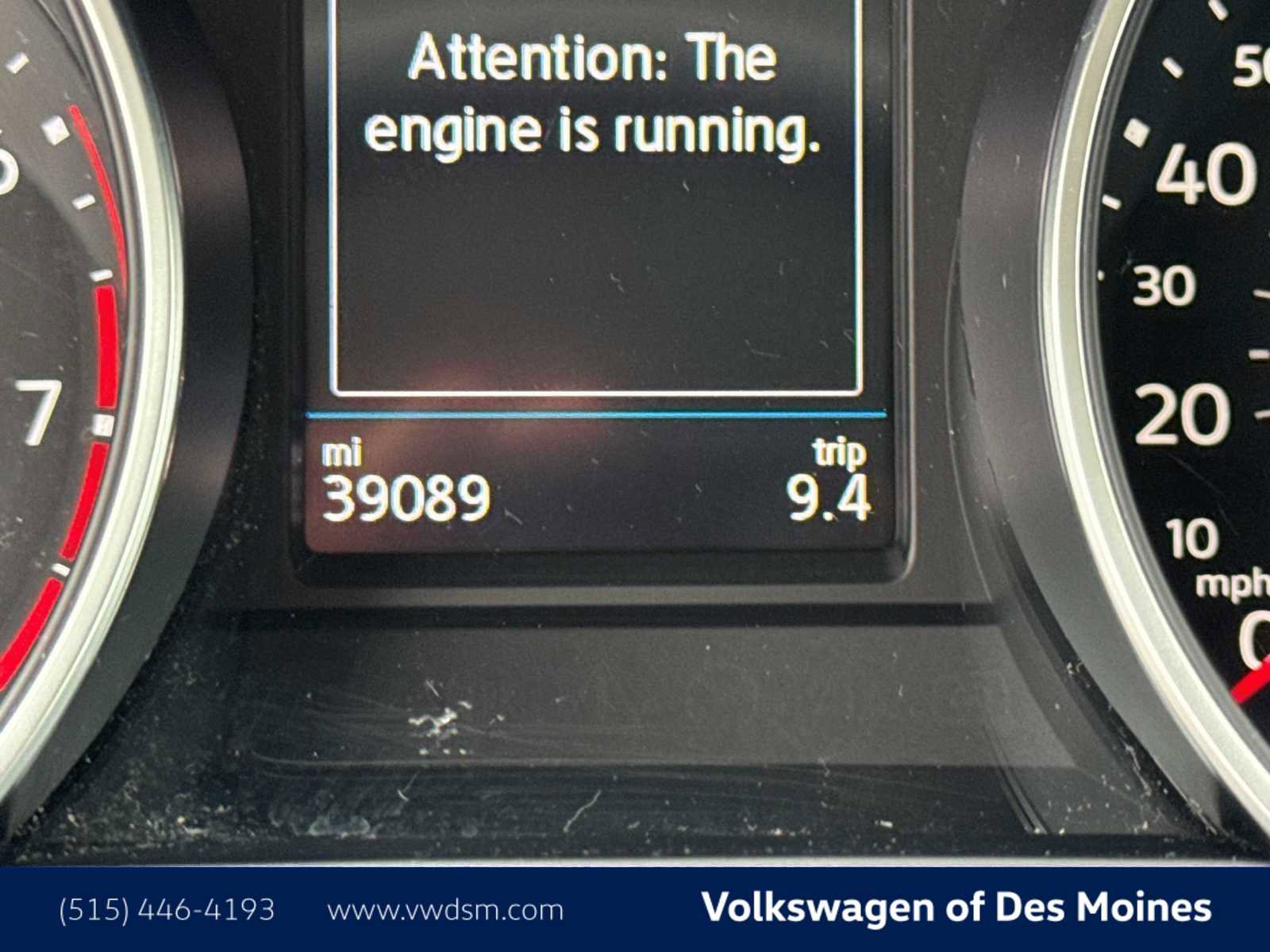 Used 2021 Volkswagen Tiguan SE w/ Panoramic Sunroof Package image 18