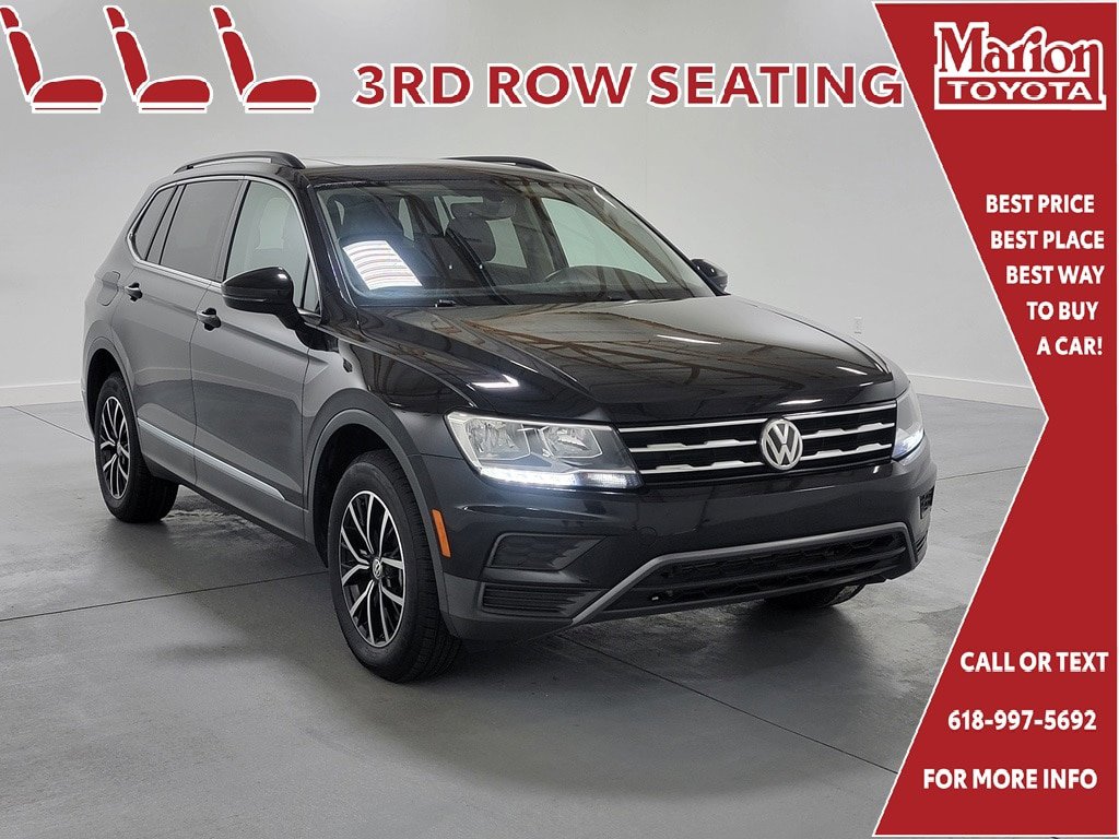Used 2021 Volkswagen Tiguan SE w/ Panoramic Sunroof Package FWD image 1