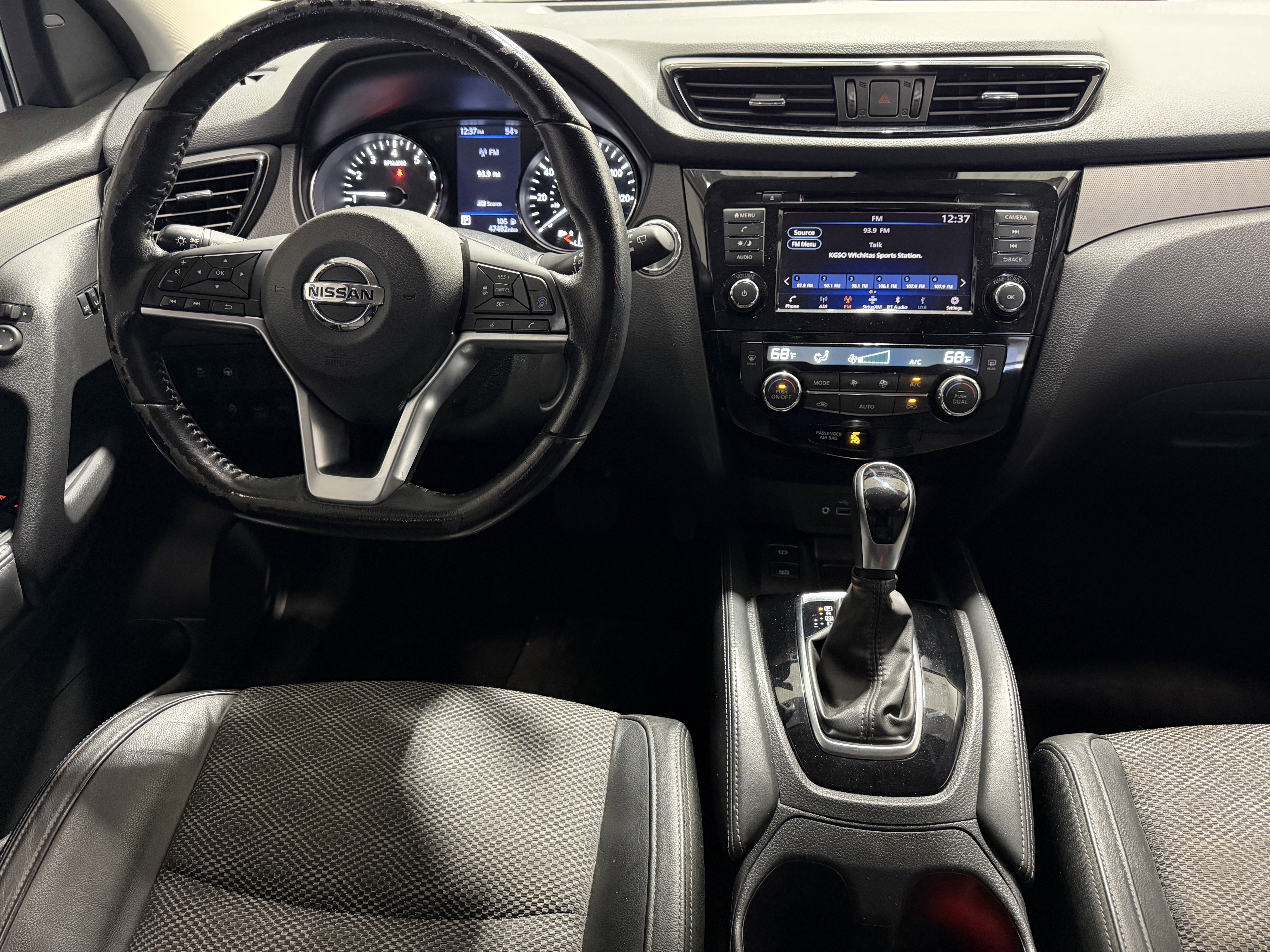 Used 2020 Nissan Rogue Sport SV w/ Technology Package image 20