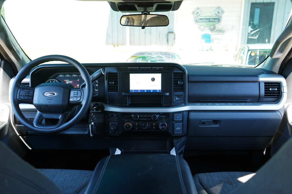 Used 2024 Ford F250 XLT AWD/4WD image 10