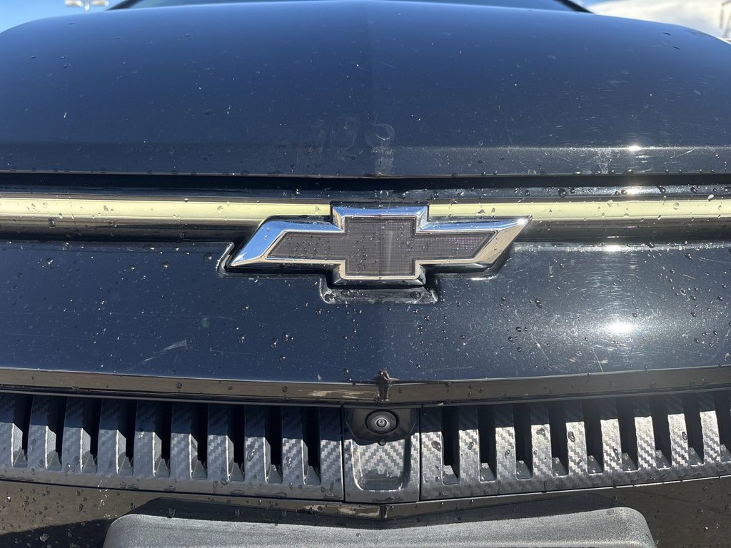 Certified 2024 Chevrolet Equinox EV RS FWD image 34