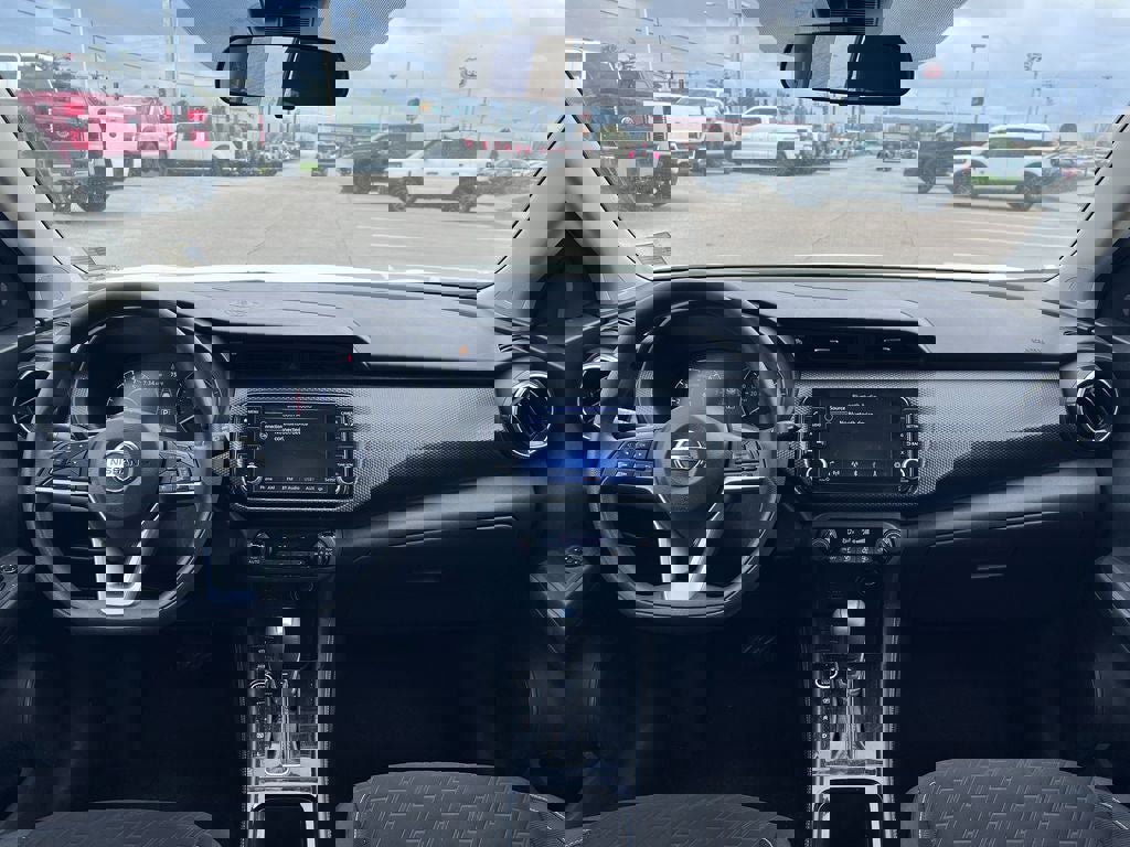 Used 2021 Nissan Kicks SV FWD image 26