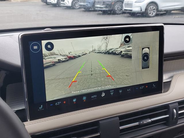 Used 2023 Lincoln Corsair FWD w/ Equipment Group 101A image 21