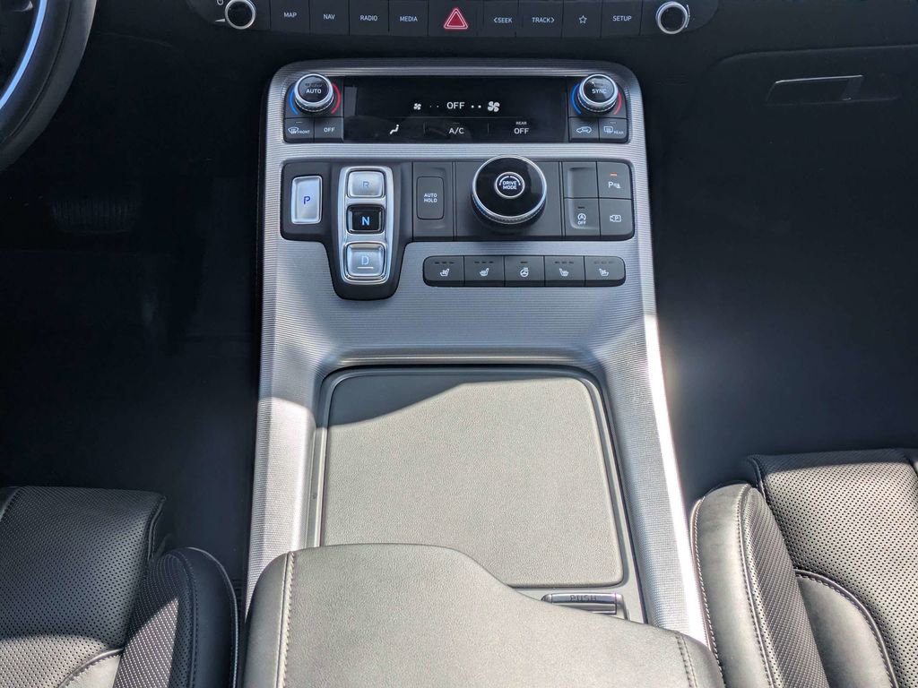 Used 2024 Hyundai Palisade Calligraphy image 20