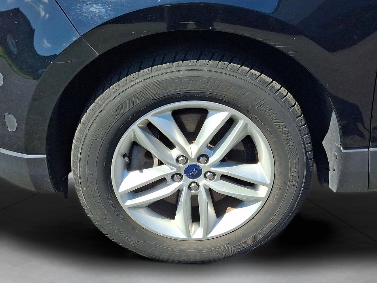Used 2016 Ford Edge SEL w/ Equipment Group 201A AWD/4WD image 8