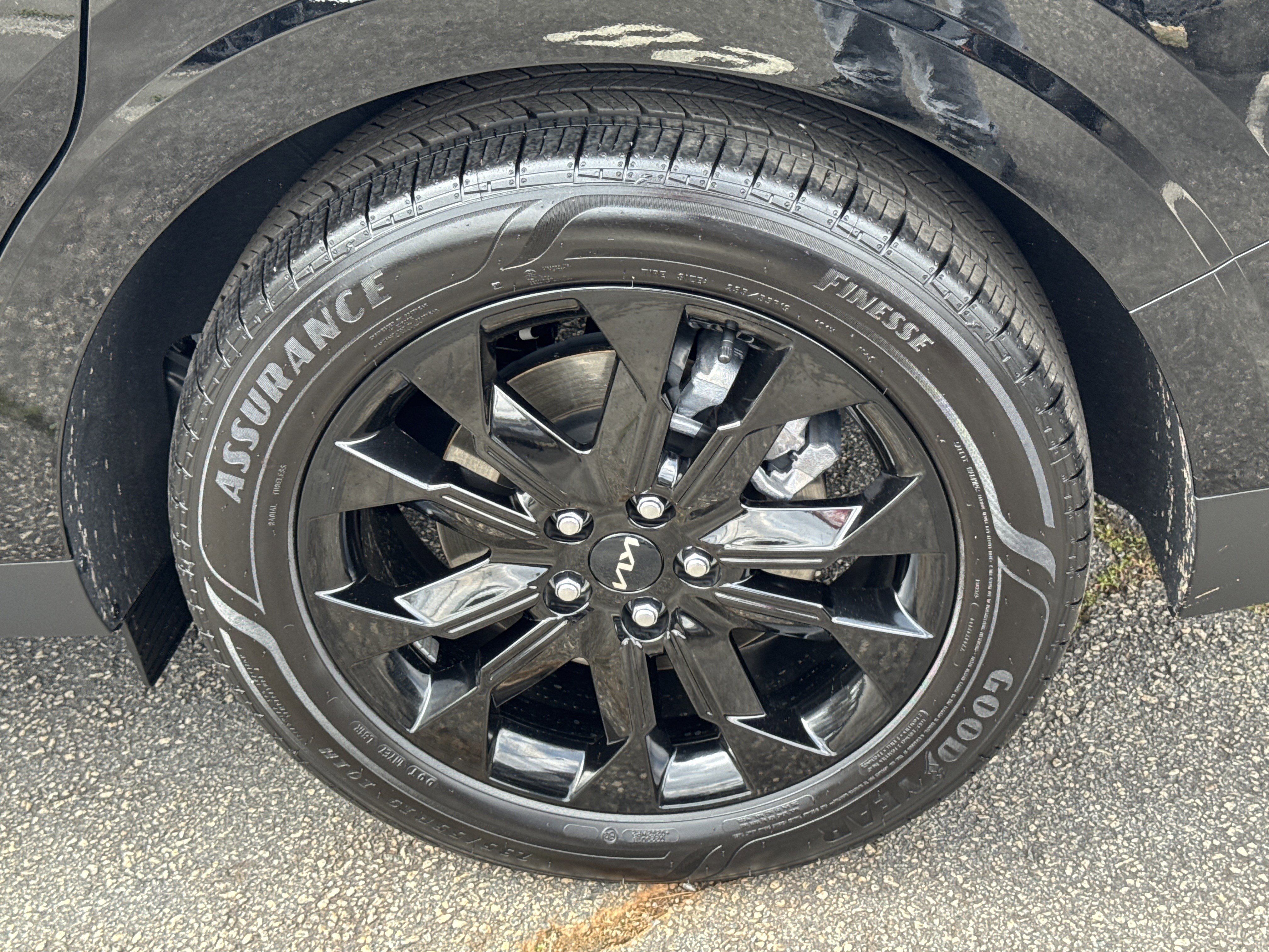 Certified 2024 Kia Carnival SX Prestige image 18