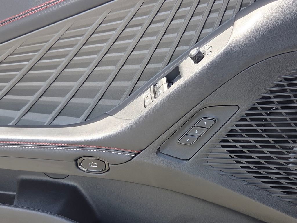 Used 2024 Dodge Charger R/T Scat Pack w/ Plus Group image 27