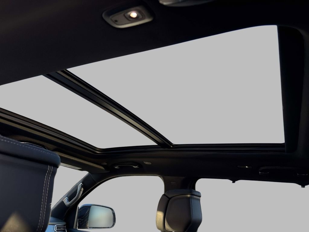New 2026 Jeep Grand Wagoneer Summit w/ Rear Seat Video Group I image 7