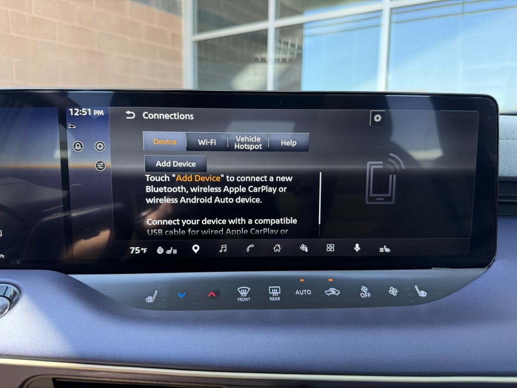 Used 2026 Nissan Leaf Platinum+ w/ Floor Mat Package (Platinum+) FWD image 23