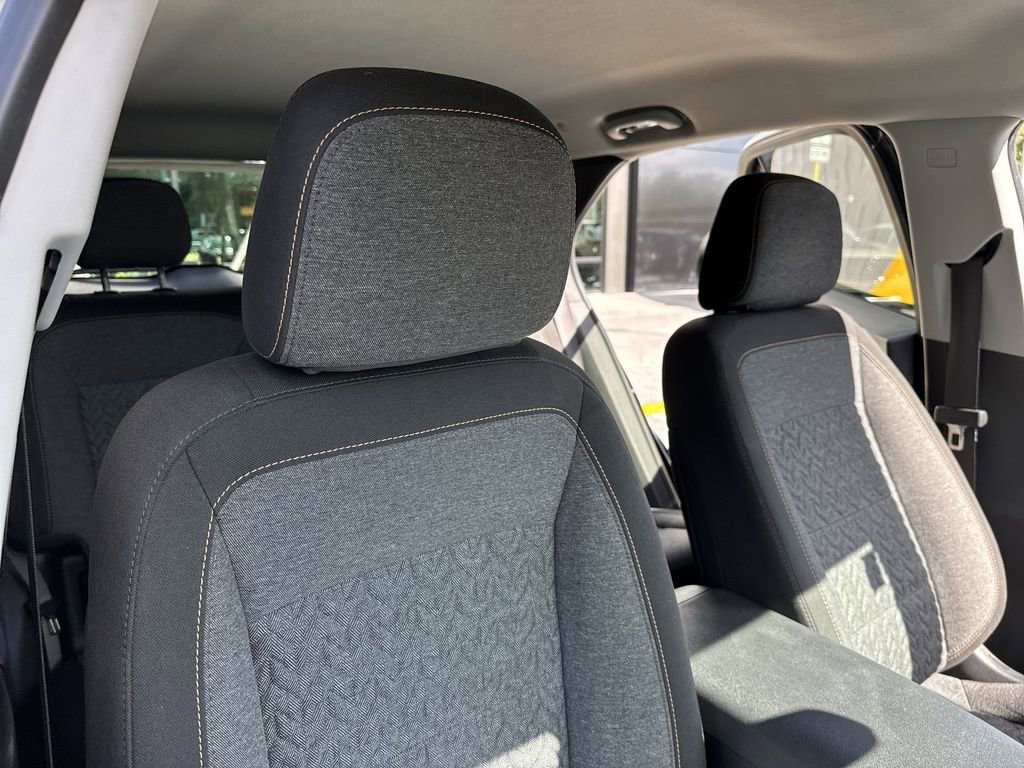 Used 2022 Chevrolet Equinox LT FWD image 46