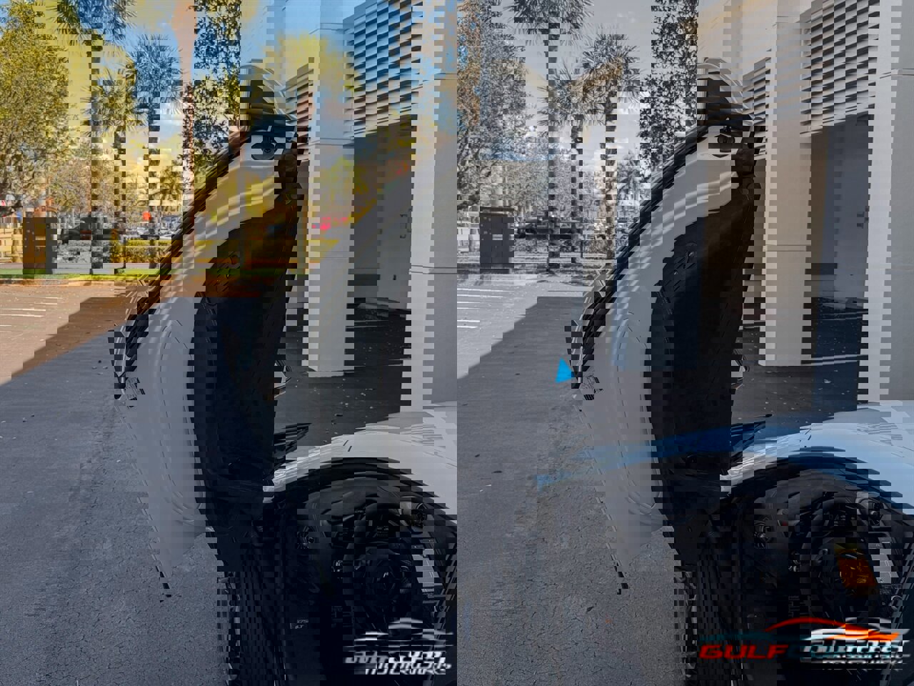 Used 2016 McLaren 675LT image 28