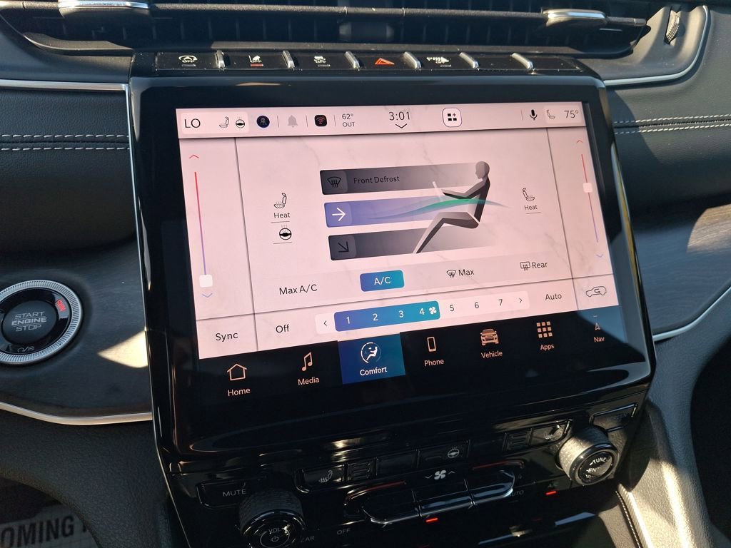 New 2025 Jeep Grand Cherokee Limited w/ Black Appearance Package image 16