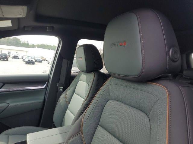 New 2026 GMC Terrain AT4 AWD/4WD image 19