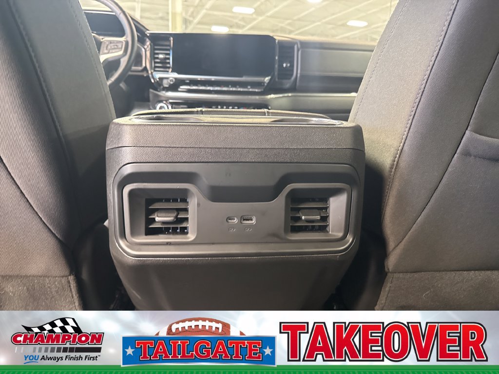Used 2023 Chevrolet Silverado 1500 RST AWD/4WD image 18