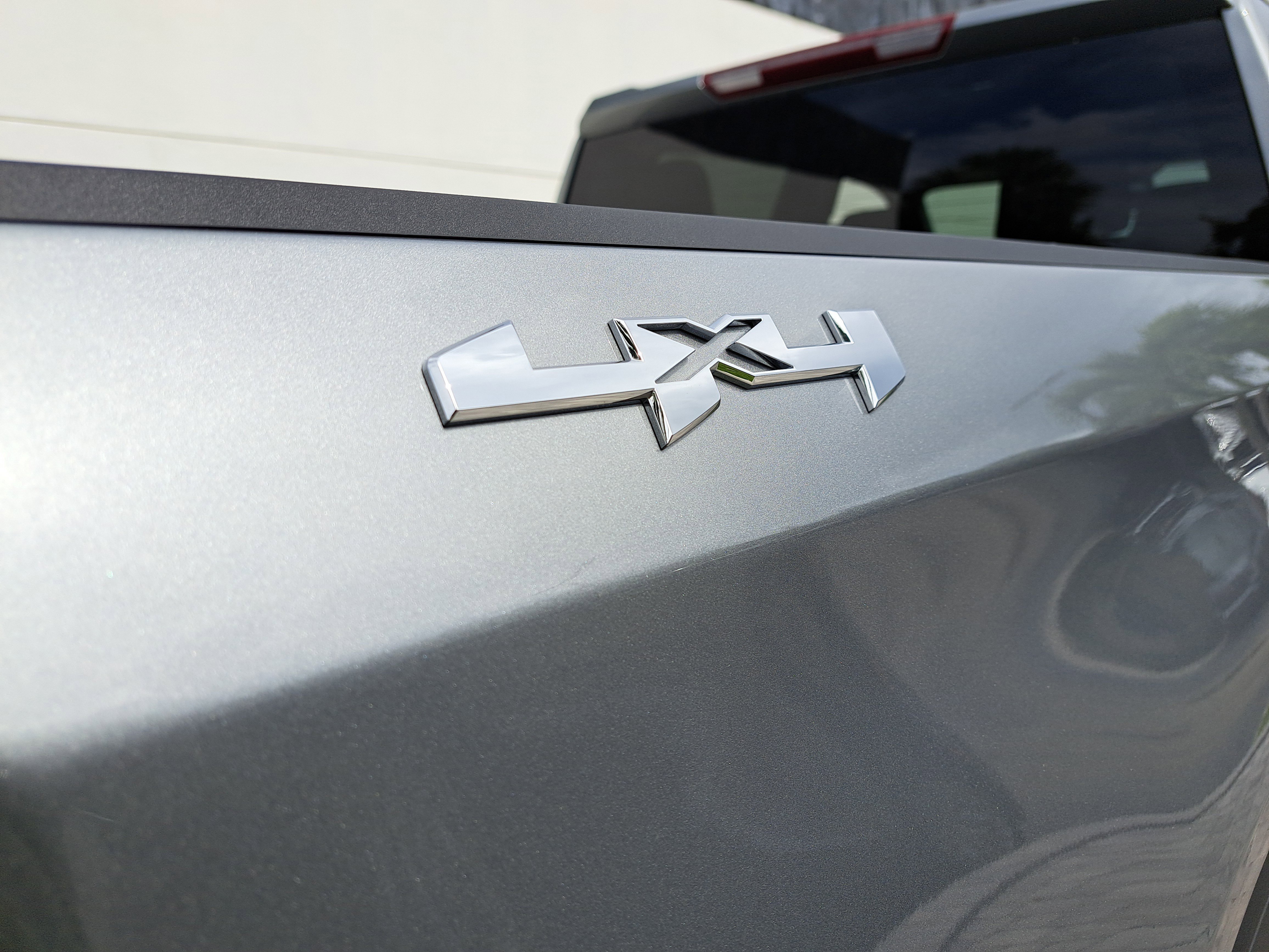 New 2025 GMC Sierra 1500 Elevation w/ LPO, Elevation Black Package image 7