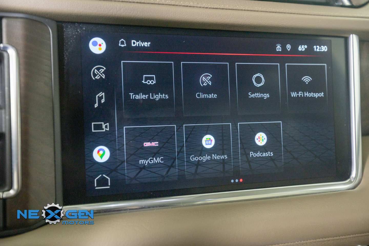 Used 2022 GMC Yukon XL Denali AWD/4WD image 23