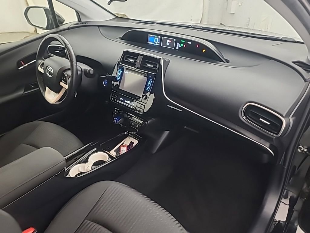 Used 2016 Toyota Prius Three w/ Advanced Technology Package FWD image 14