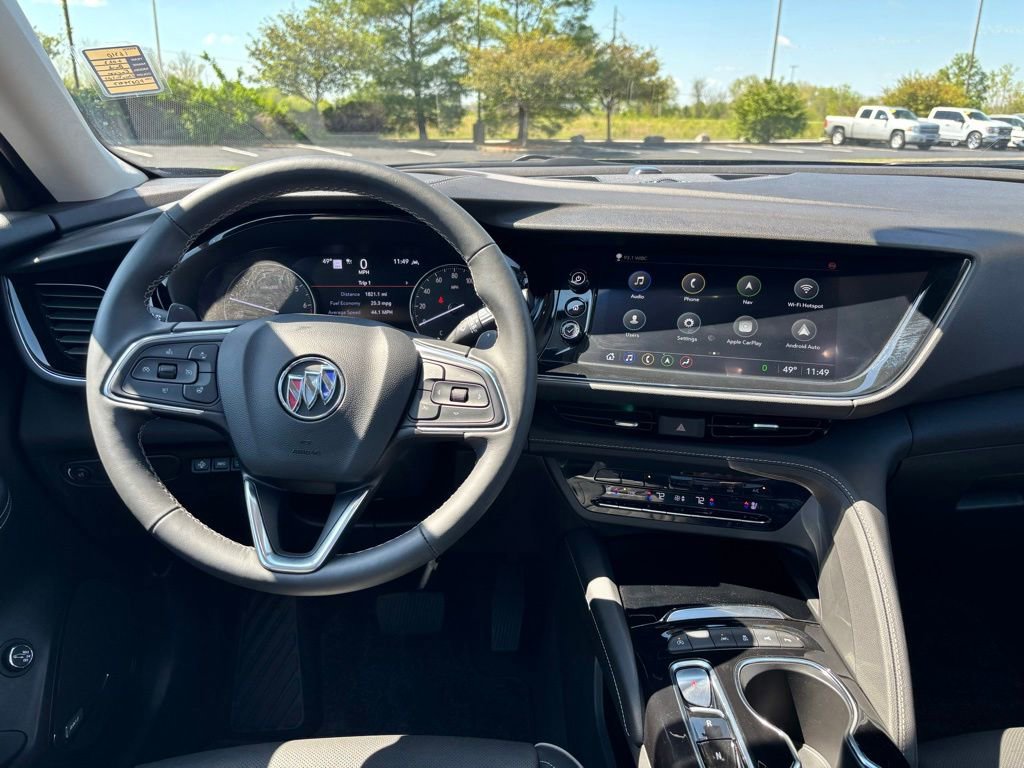 Used 2023 Buick Envision Avenir FWD image 28