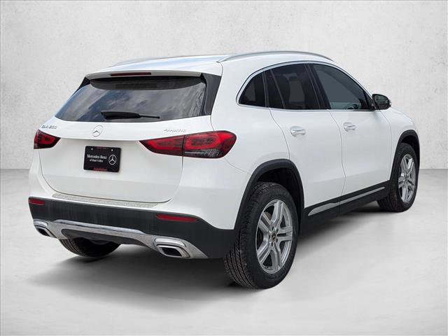 Certified 2022 Mercedes-Benz GLA 250 4MATIC w/ Premium Package Lite image 4