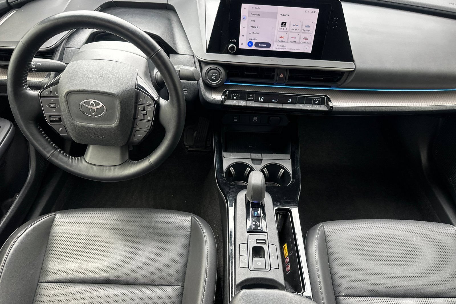 Used 2026 Toyota Prius LE FWD image 15