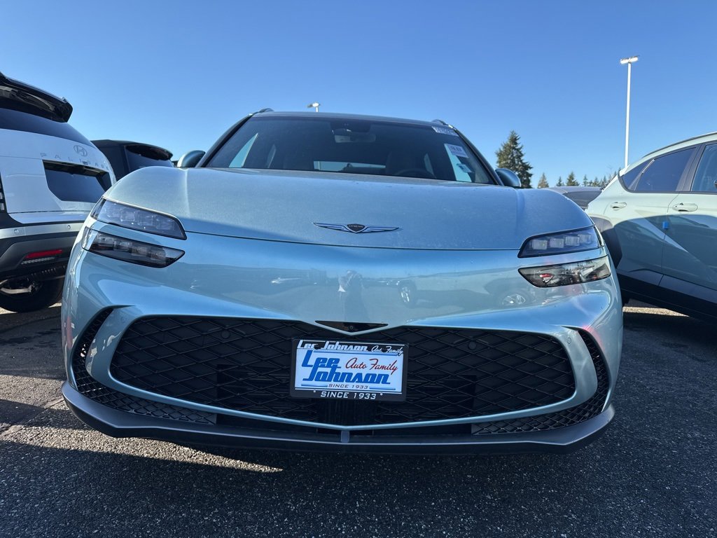 Used 2023 Genesis GV60 Performance image 2