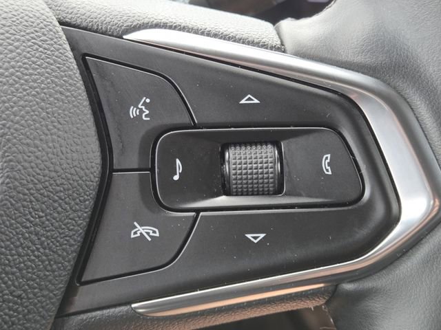 Used 2025 Chevrolet Trax LT w/ Driver Confidence Package FWD image 13