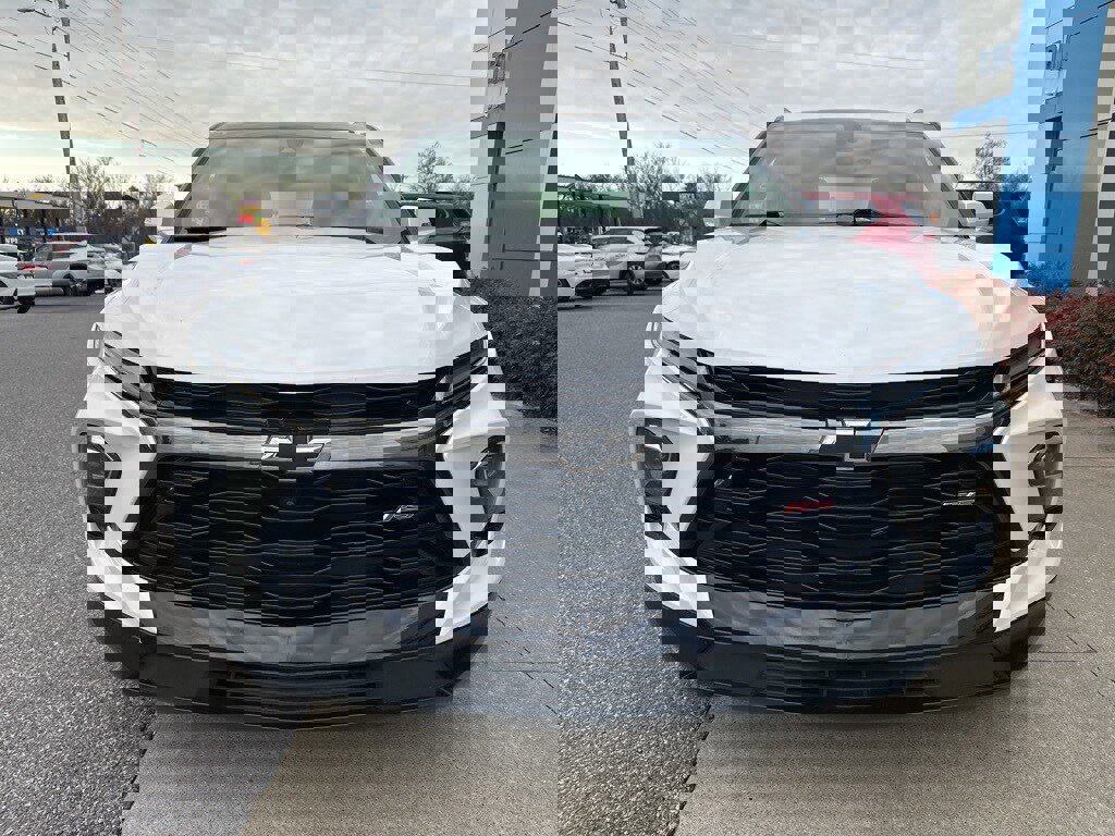 Used 2023 Chevrolet Blazer RS w/ Driver Confidence II Package image 4
