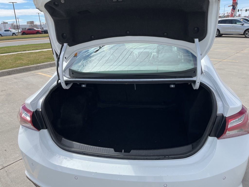 Used 2020 Chevrolet Malibu LT w/ Fleet LT Safety Plus Package image 11