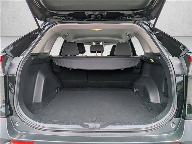 Used 2022 Toyota RAV4 XLE FWD image 7
