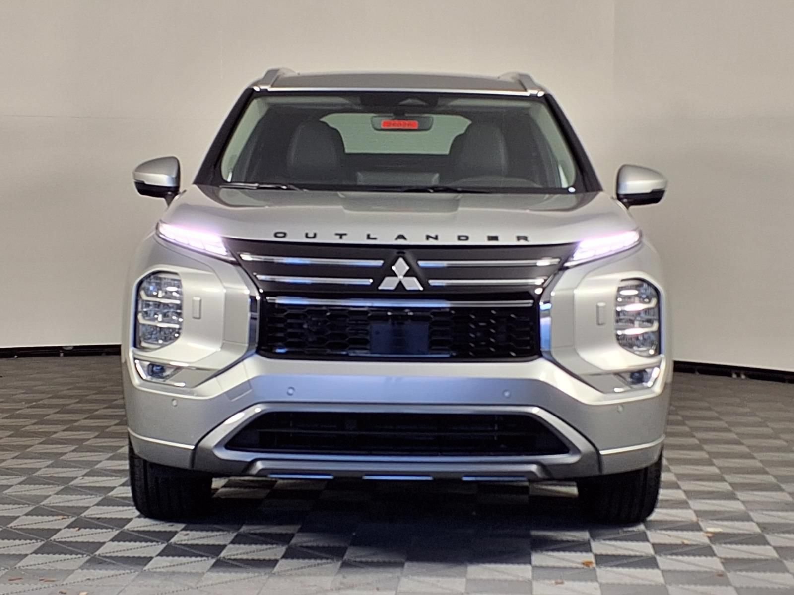New 2026 Mitsubishi Outlander SEL AWD/4WD image 2