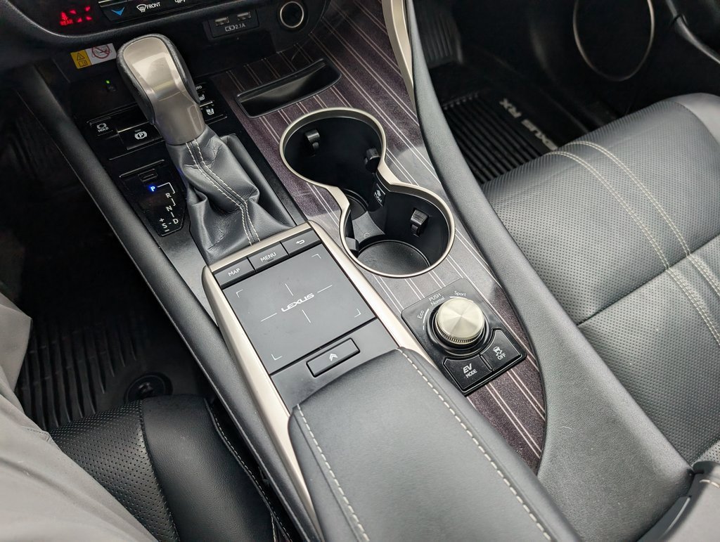 Used 2022 Lexus RX 450hL Luxury image 24