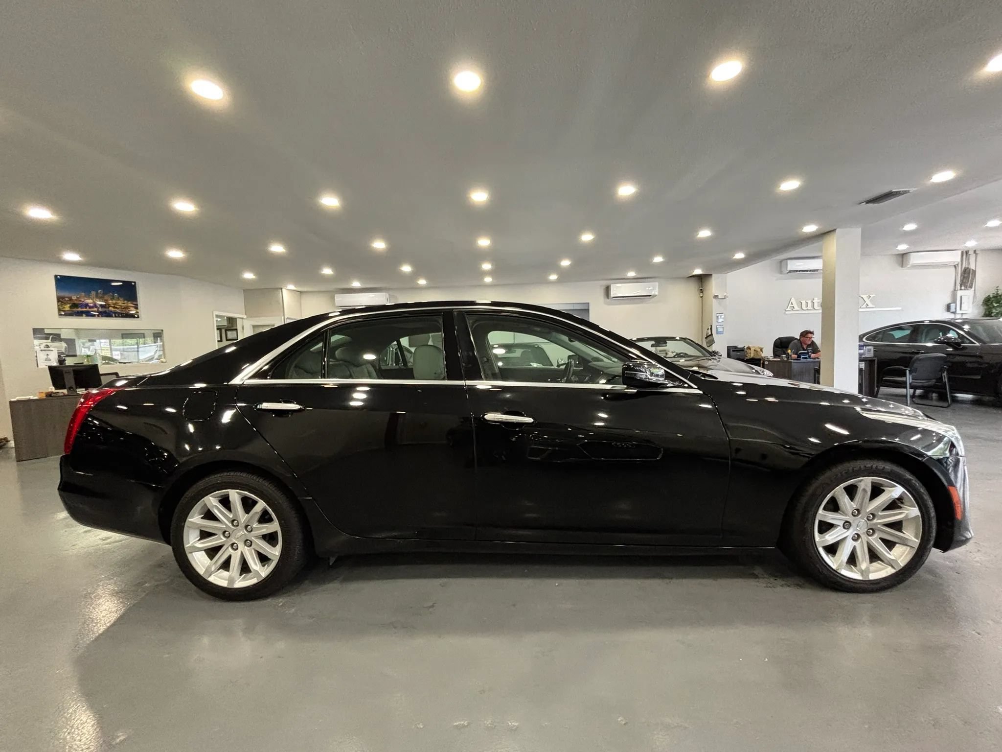 Used 2015 Cadillac CTS Luxury AWD/4WD image 8