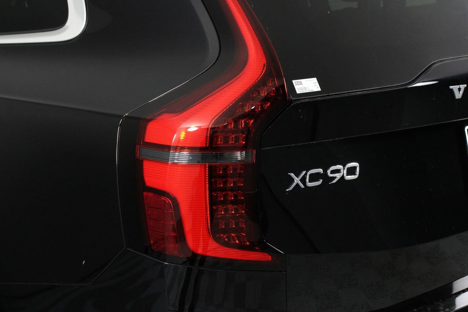 New 2026 Volvo XC90 B5 Core AWD/4WD image 15