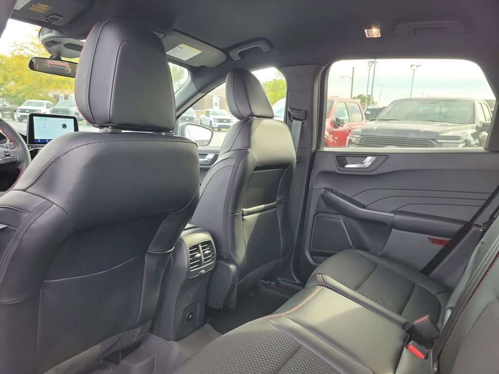 New 2026 Ford Escape ST-Line Select image 15