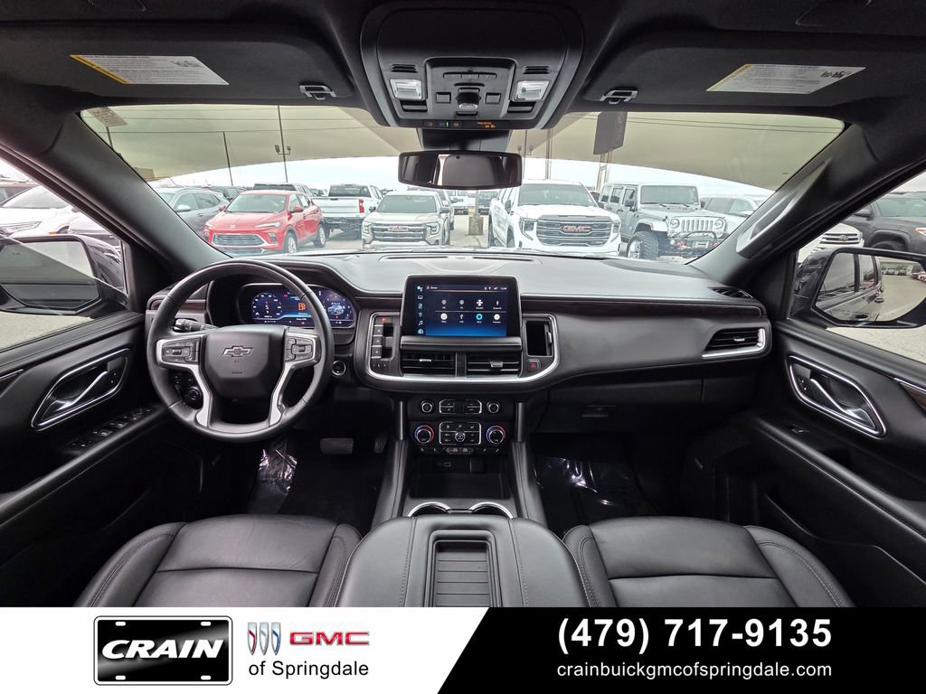 Used 2024 Chevrolet Tahoe Z71 w/ Luxury Package AWD/4WD image 26