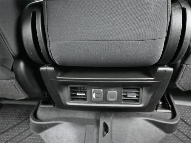 Used 2020 Chevrolet Silverado 1500 LT w/ Texas Edition image 29