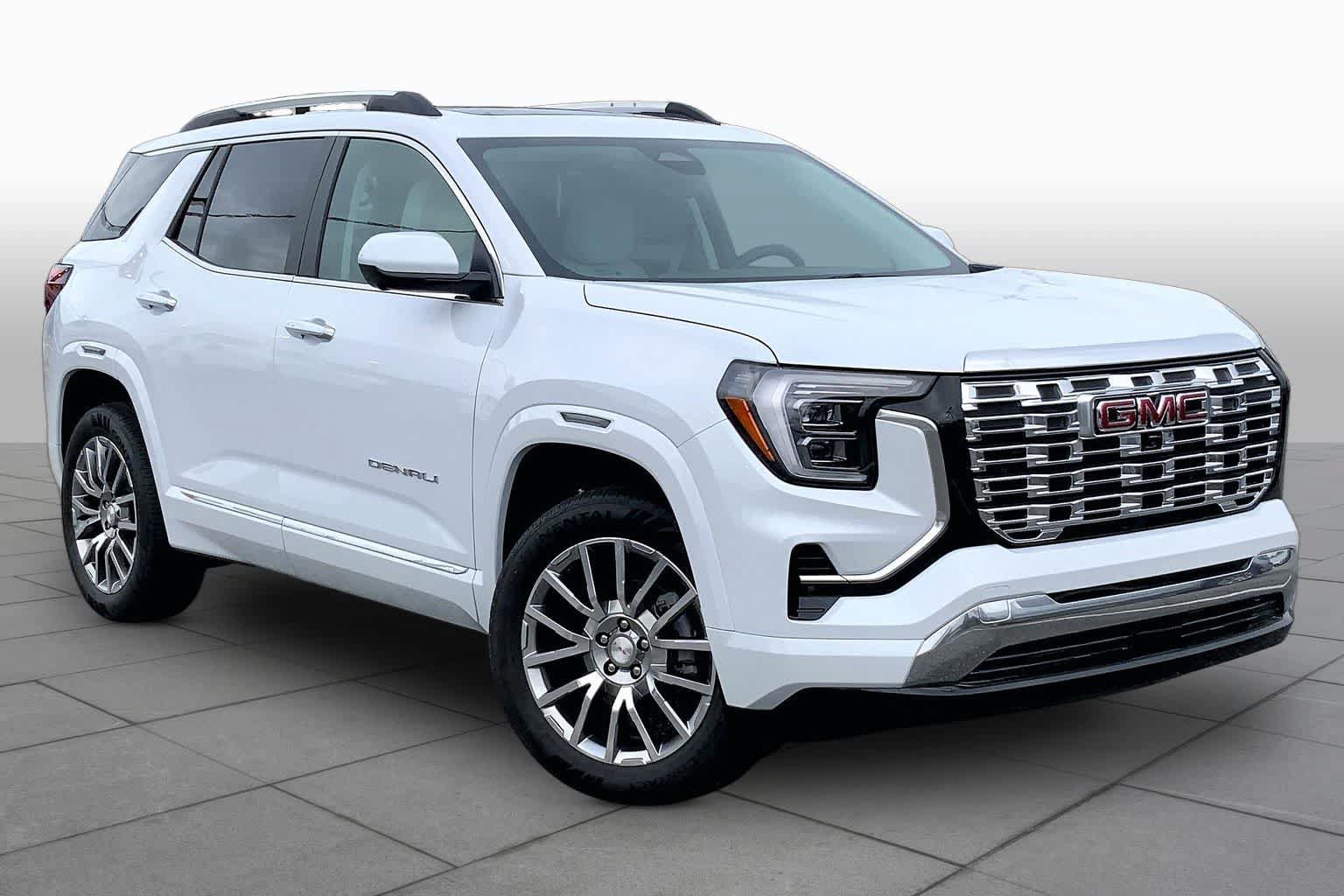 New 2026 GMC Terrain Denali AWD/4WD image 2