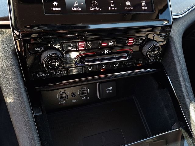 Used 2022 Jeep Grand Cherokee Laredo w/ Luxury Tech Group I image 12