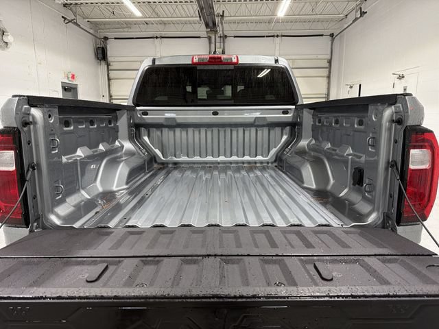 New 2026 GMC Canyon Elevation w/ Convenience Package RWD image 15