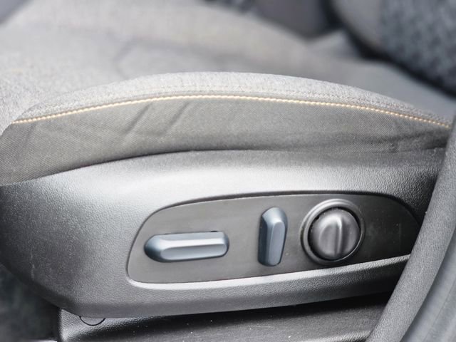 Used 2024 Chevrolet Equinox LT AWD/4WD image 64
