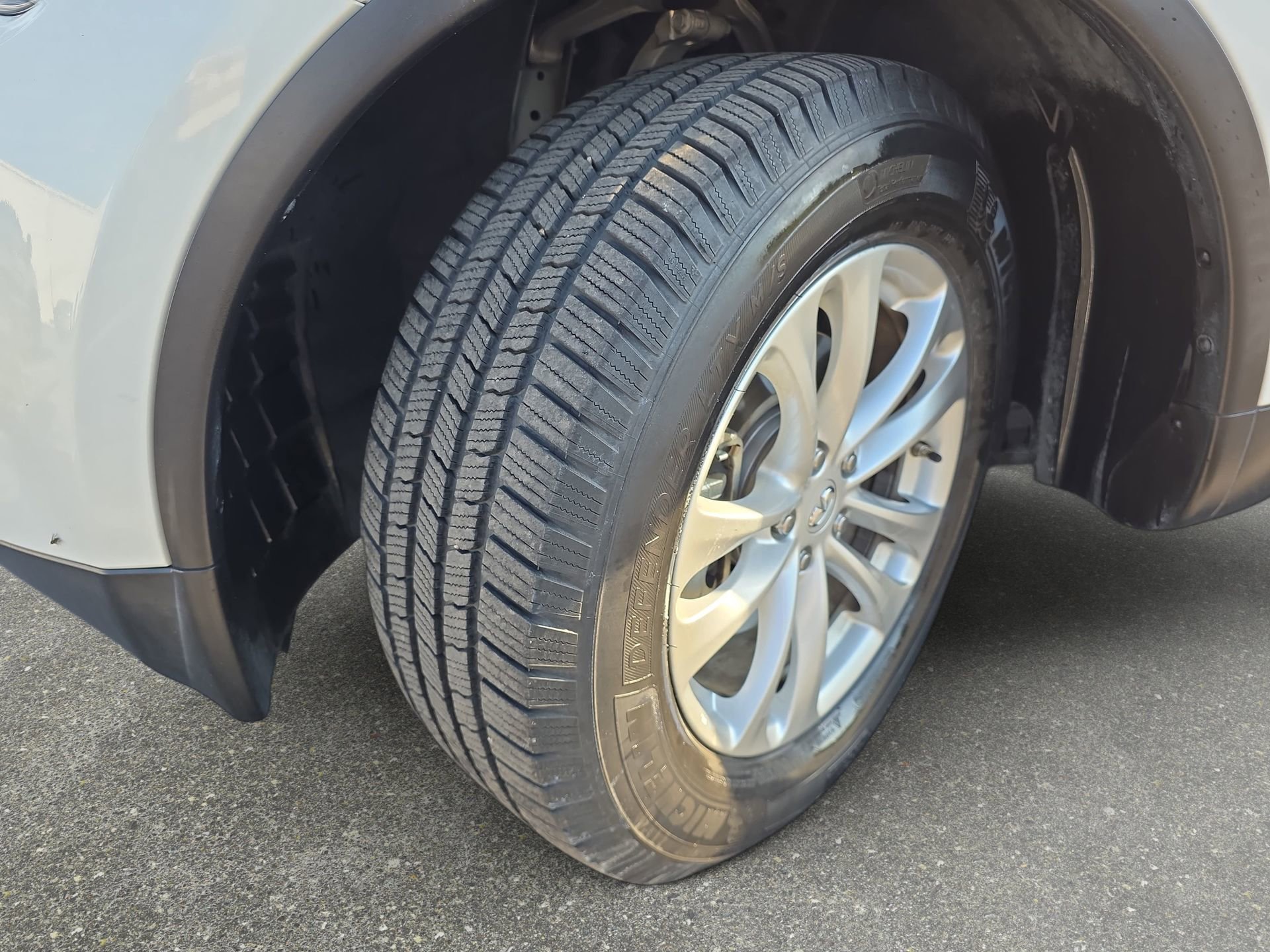 Used 2014 INFINITI QX70 AWD w/ Premium Package image 30
