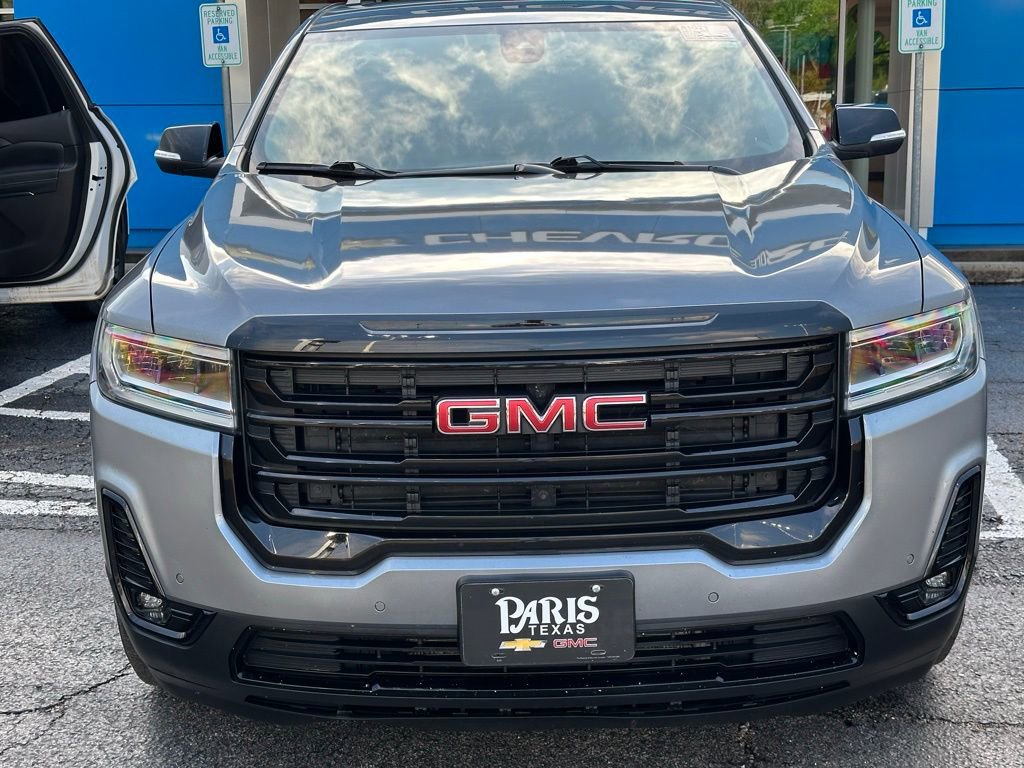 Used 2022 GMC Acadia SLT w/ Elevation Edition FWD image 2