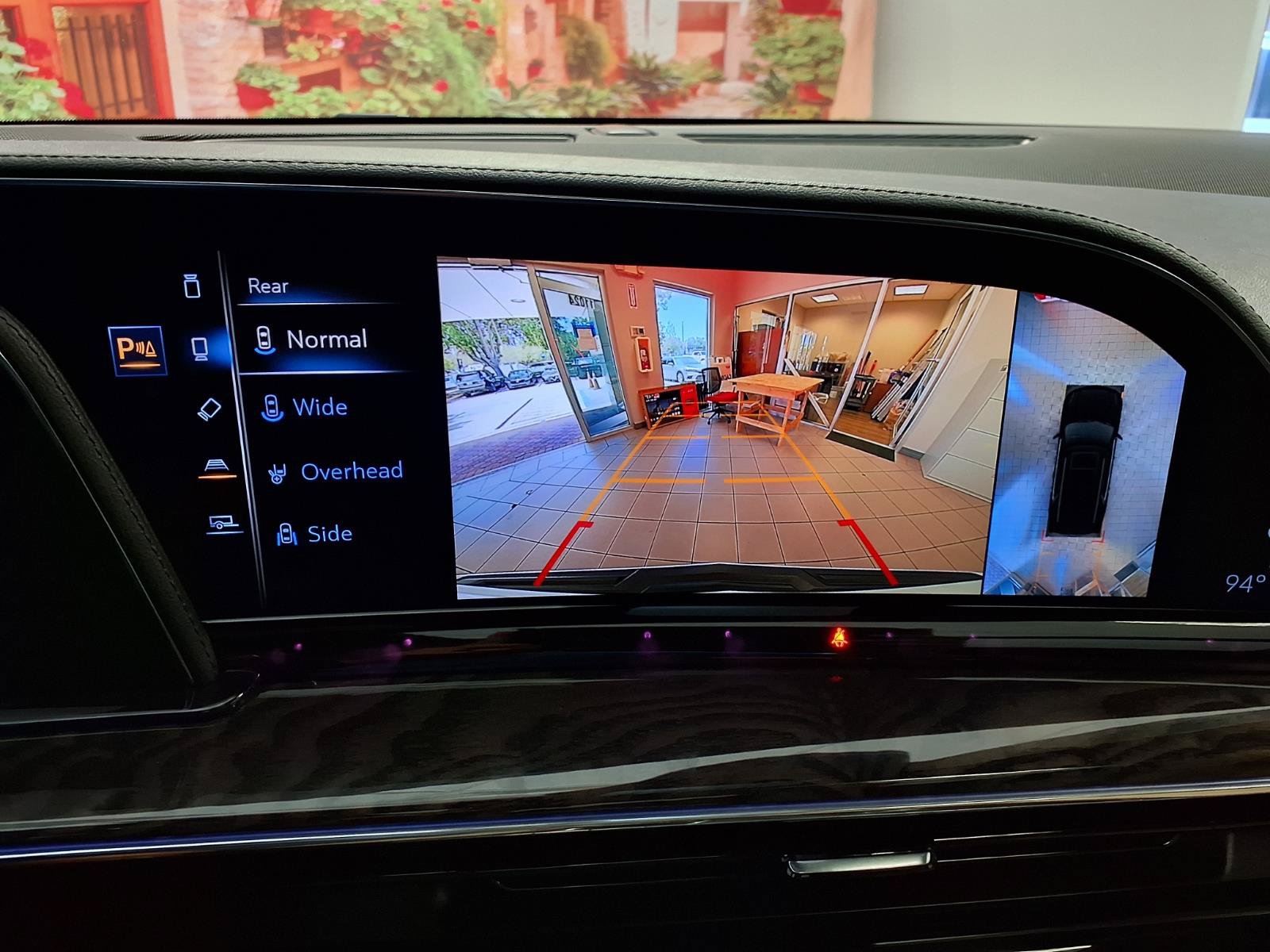Certified 2024 Cadillac Escalade ESV Premium Luxury RWD image 28