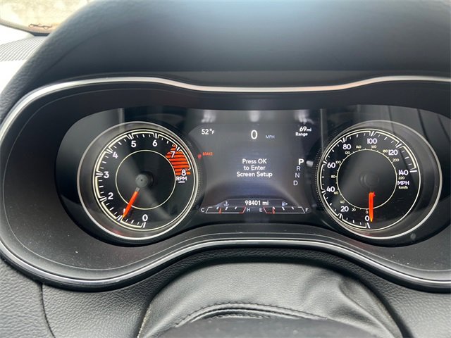 Used 2020 Jeep Cherokee Trailhawk image 22