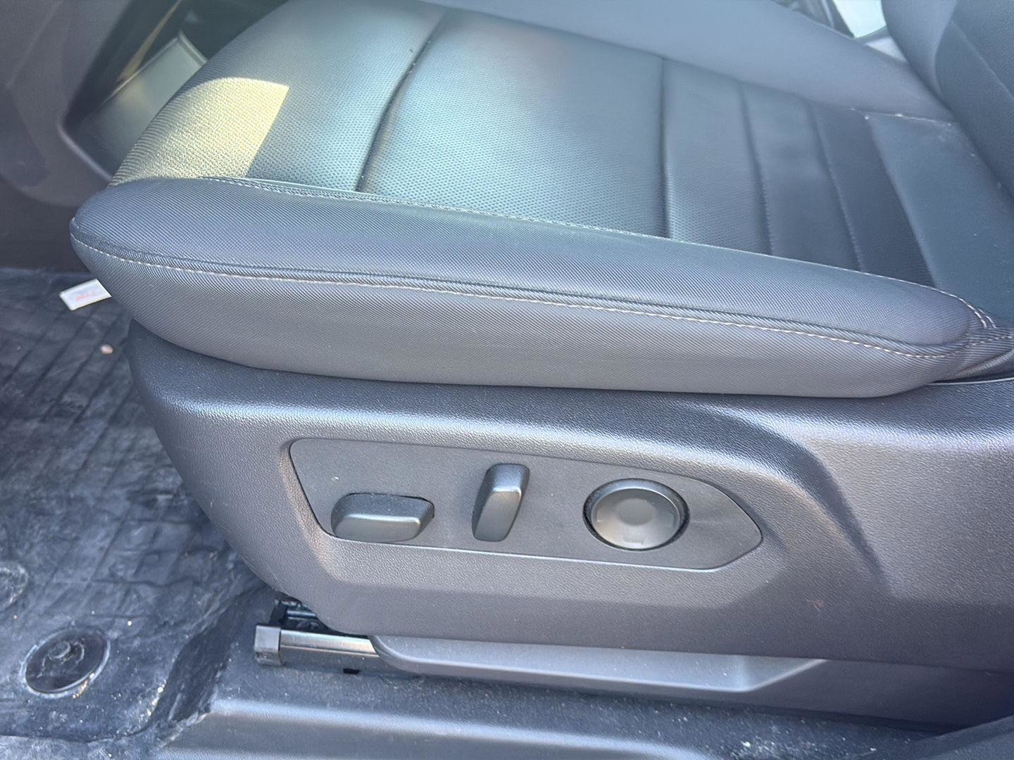 Used 2024 GMC Hummer EV 3X w/ Omega Edition image 12