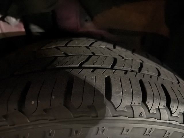 Used 2018 Jaguar F-PACE Prestige image 19