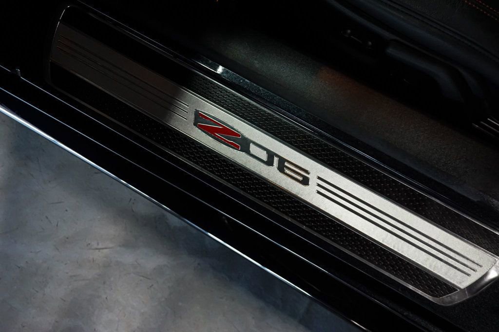 Used 2012 Chevrolet Corvette Z06 w/ 3LZ Preferred Equipment Group image 78